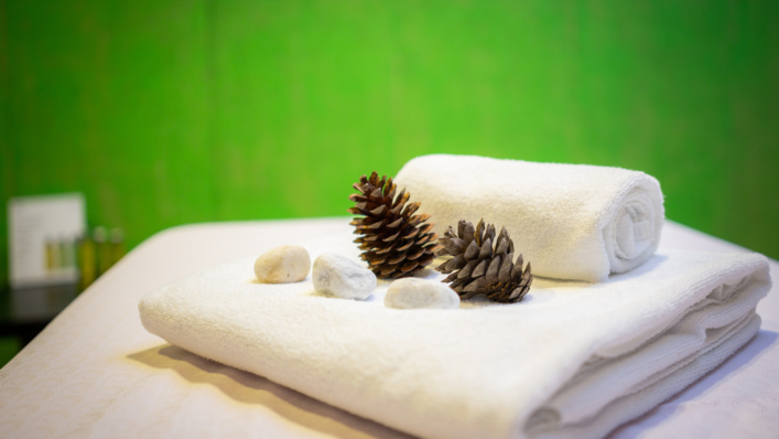 SPA DAY PASS FOR TWO
