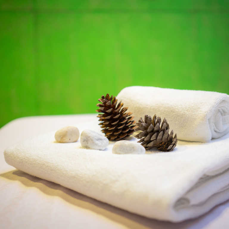 SPA DAY PASS FOR TWO